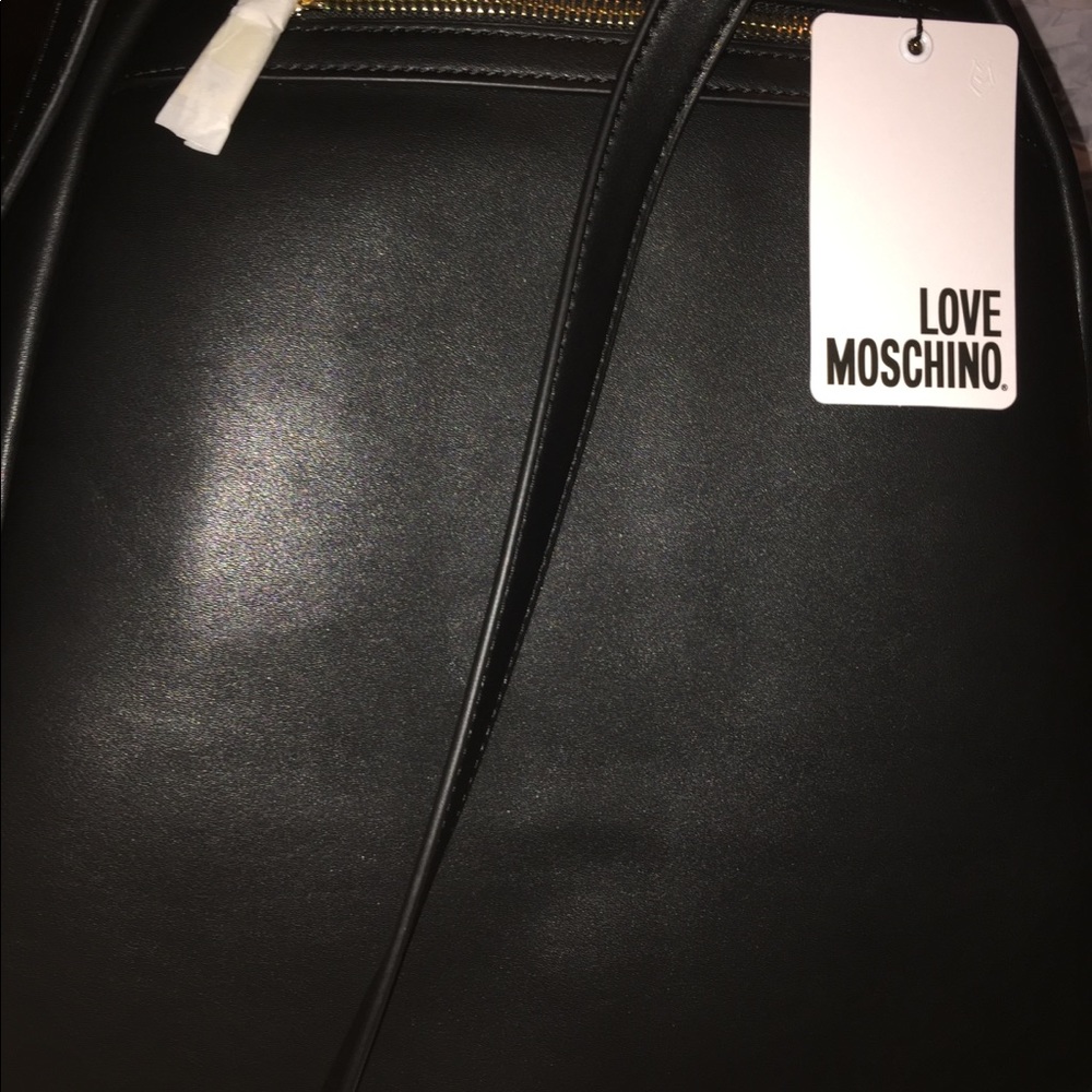 SOLD!!SOLD!!    New Leather ❤️Moschino BP Love